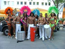 Samba 2000 Bahia Dance Group 

aktuelles brandheiss